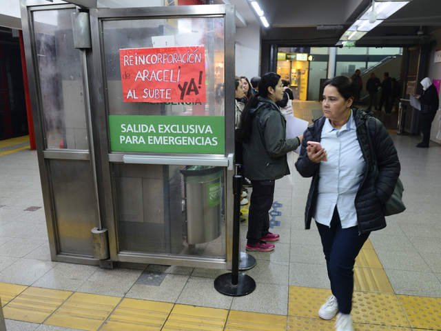 Molinetes liberados, movilizaciones y paros: qué sectores se manifiestan este lunes