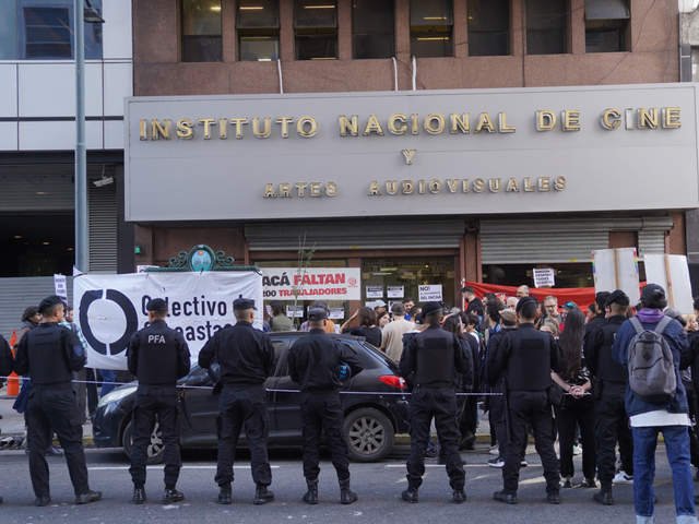 Con una cita a Cinema Paradiso, Sturzenegger anunció que se disolvió el comité del INCAA que calificaba los públicos de las películas