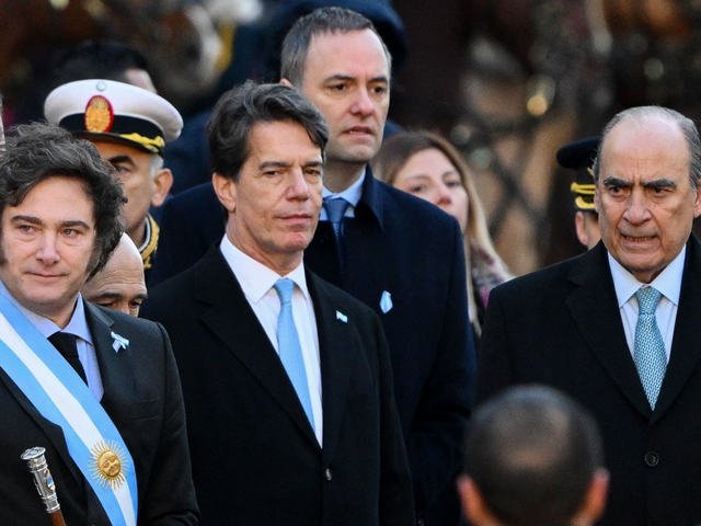 De Guillermo Ferraro y Nicolás Posse a Guillermo Francos, todos los ministros que renunciaron en el Gobierno de Milei