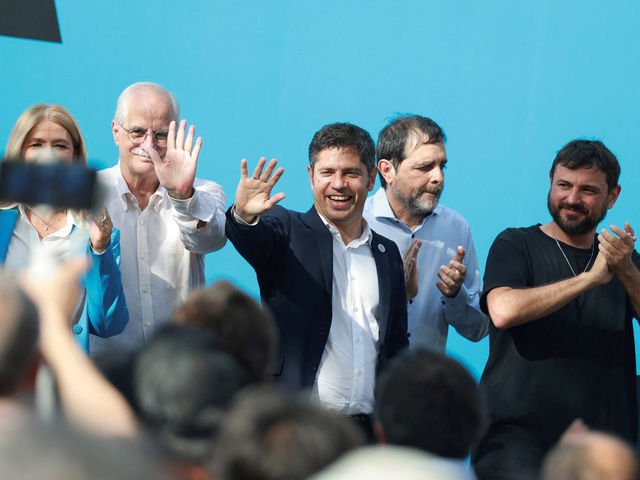 Kicillof cerró la campaña bonaerense del peronismo: “Milei es la estafa más grande de la historia argentina”