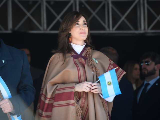 A horas de la semifinal Argentina-Inglaterra, Victoria Villarruel redobló la apuesta y apuntó contra Karina Milei