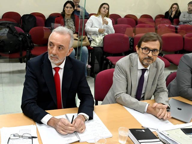 Piden que declare como testigo el ex administrador de la Corte en la causa contra el ex juez de Rosario Marcelo Bailaque