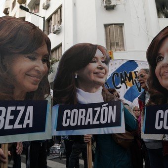 "Cada uno en la suya": el aniversario de la prisión de Cristina Kirchner expone las tensiones internas en el peronismo