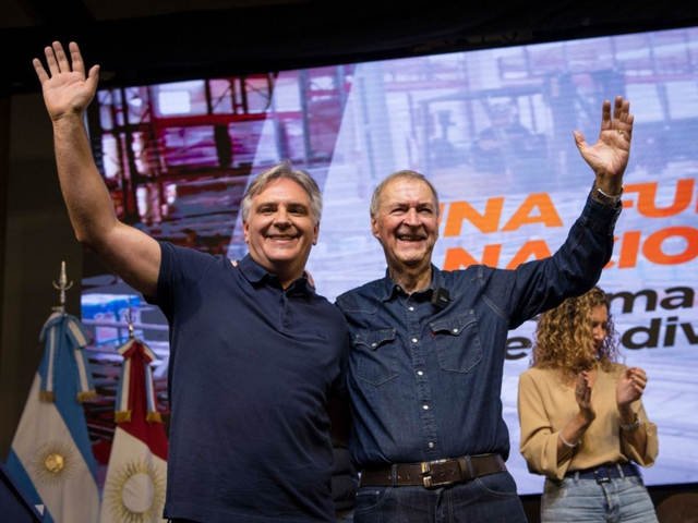 Provincias Unidas cerró la campaña en Córdoba y Santa Fe, con Schiaretti y Pullaro