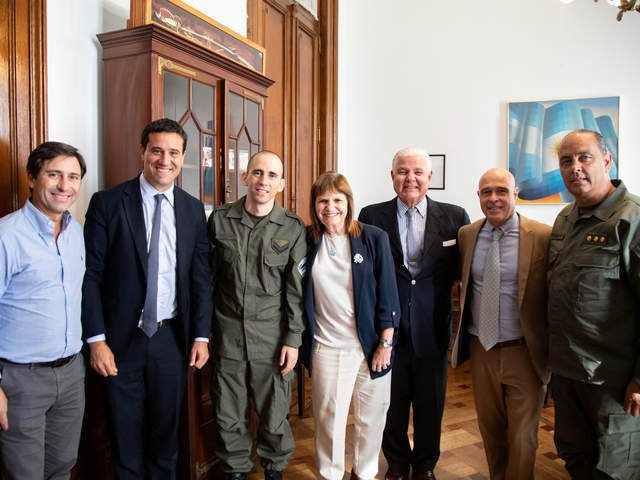 Nahuel Gallo estuvo en el Senado: se reunió con Bullrich, pero Villarruel quedó afuera de la foto