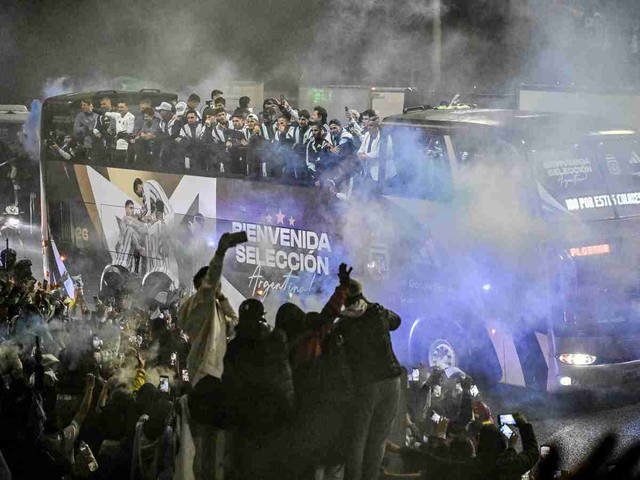Reproches y cruces dentro del Gobierno por la estrategia para aprovechar el fervor por la Selección