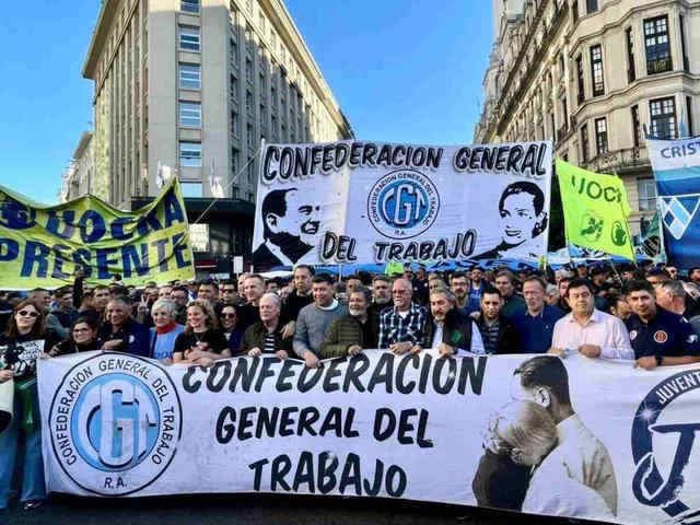 La CGT pone en marcha un nuevo plan de lucha contra Milei, pese al guiño del Gobierno por la caja sindical