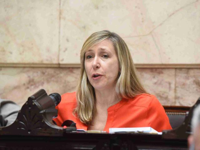 “Ratero serial”, “¿Cuántos pendrive de diferencia hay?” y "Nadie te pide tanto": las chicanas en Diputados por la fallida sesión para la moción de censura contra Adorni