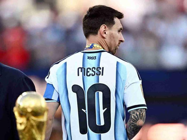 Proponen llamar “Lionel Messi” a un paseo costero que lleva el nombre de Néstor Kirchner