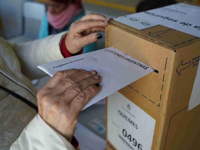 La justicia suspendió la entrega de aportes públicos a los partidos políticos de Massa, Moreno, Stolbizer y Carrió