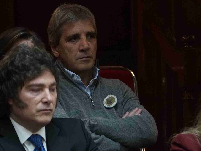 Luis Caputo, ministro de Economía: “Milei va a ser reelecto en 2027, obviamente. No coincido en nada con los consultores y el año que viene no va a pasar nada de lo que la gente cree”