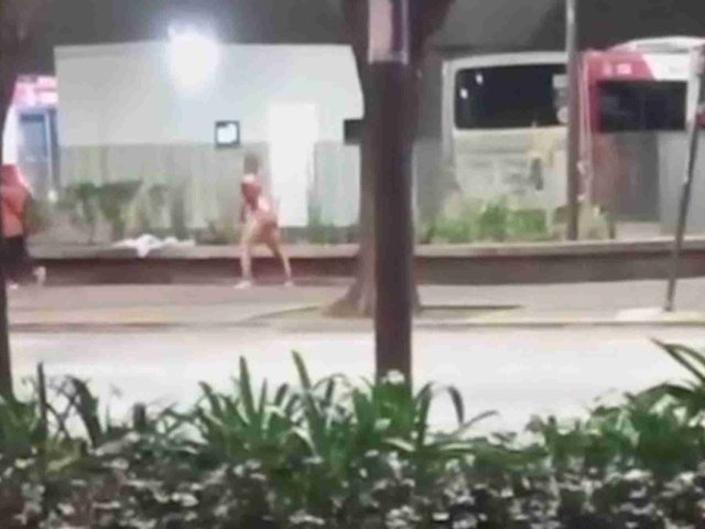 Facundo Moyano detenido: el video que muestra cuando la joven de 23 años deambula semidesnuda por Belgrano