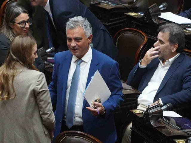 Ante versiones de un proyecto para aumentar la cantidad de legisladores, La Libertad Avanza quiere eliminar el Senado bonaerense