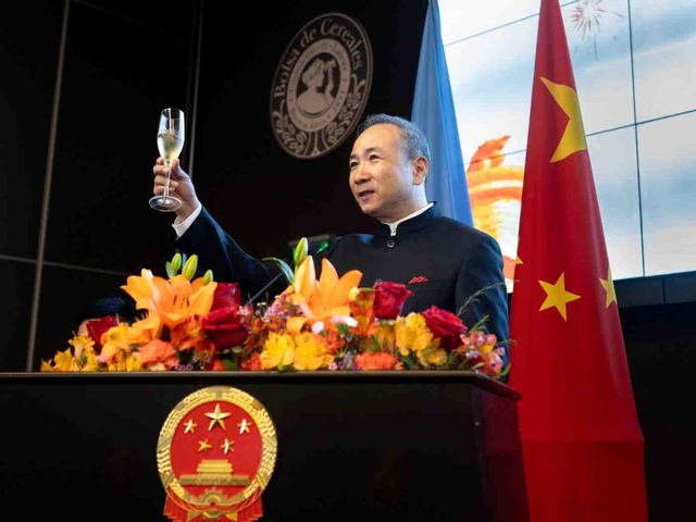 China rechazó las presiones de EE.UU. a una empresa patagónica que negocia un acuerdo con Huawei