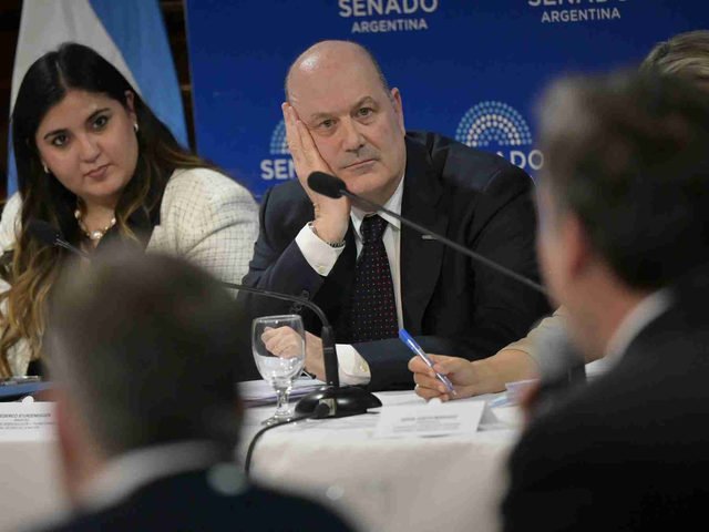 Tras el traspié, el Senado vuelve a la carga con la Ley de Sociedades de Sturzenegger y el Súper RIGI