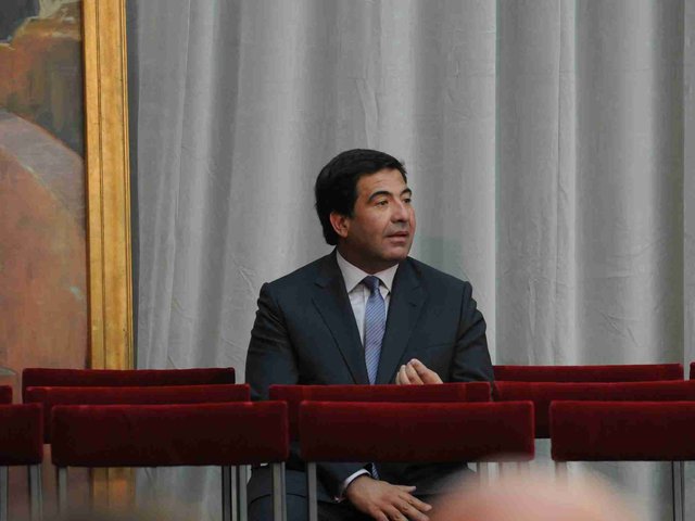 El despido de un histórico funcionario K, un caso que complica la estrategia de Cristina para volver