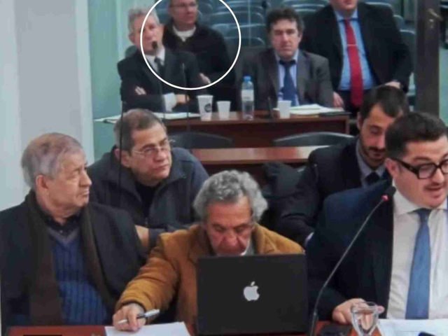 ¿Mensaje intimidatorio? Sugestiva aparición en Comodoro Py de un juez federal que está al borde del juicio político