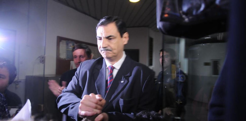 Destituyeron a un juez federal por expresiones antisemitas y el Presidente lo destacó en las redes
