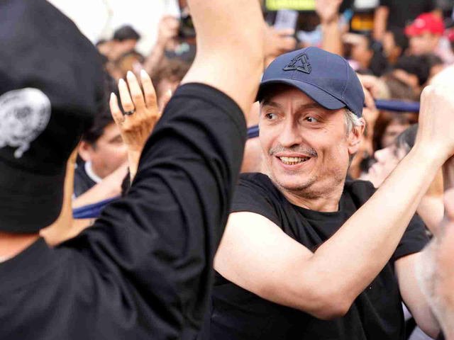 Una nueva encuesta midió a 25 dirigentes: Máximo y una libertaria muy polémica entre los peores