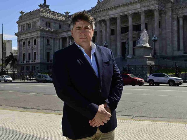 El senador Francisco Paoltroni denunció persecución política en Formosa y el cese de actividades de sus empresas