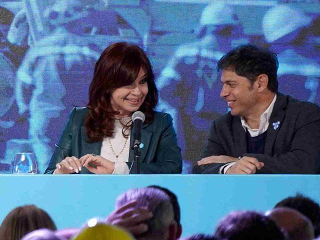 El gesto de Axel Kicillof con Cristina Kirchner: “Continúa injustamente detenida y el intento de asesinato que sufrió sigue impune”