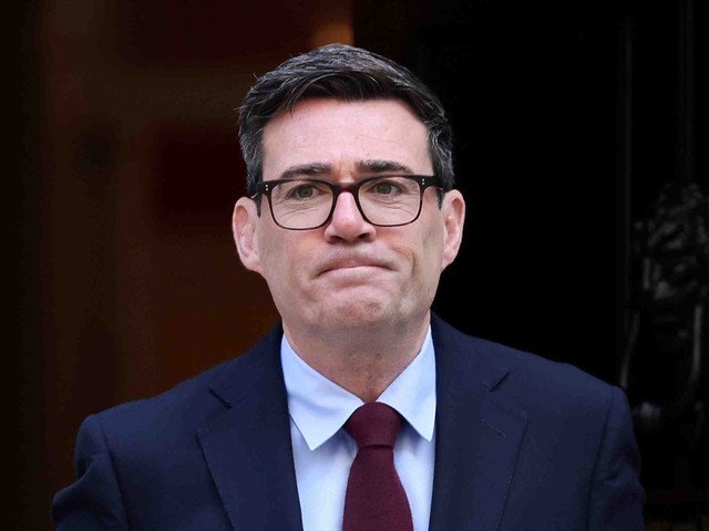 El primer ministro británico advirtió que su Gobierno será “implacable” en la defensa de la soberanía de las Islas Malvinas