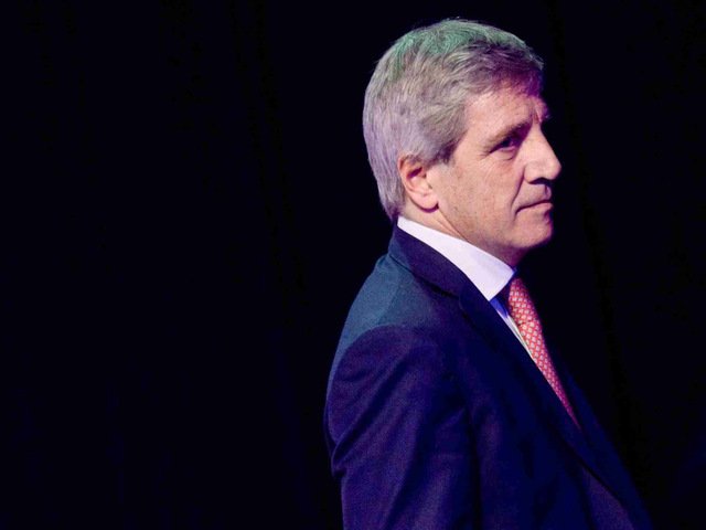 Las certezas que le piden a Luis Caputo y la intransigencia de Javier Milei frente a los pedidos de cambios