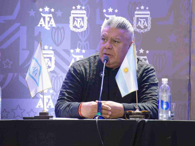 La justicia ordenó 20 medidas de prueba para investigar a “Chiqui” Tapia por enriquecimiento ilícito