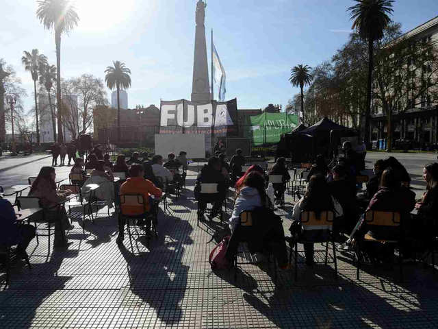 El Gobierno ofrece 33% menos de lo que piden las Universidades para funcionar en 2027, y se profundiza el conflicto