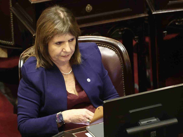 Bullrich pide una “corrección en el rumbo” y le reclama a Milei la creación de una “alternativa superadora”