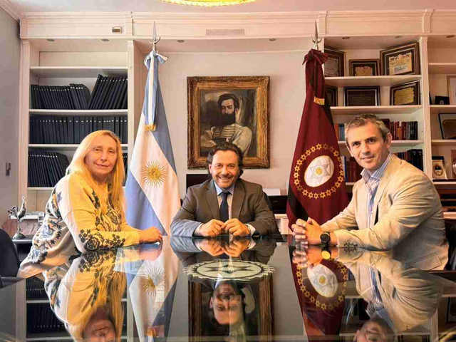 Guiños en París y rosca en la Puna: Karina Milei y Santilli profundizan su alianza con dos gobernadores
