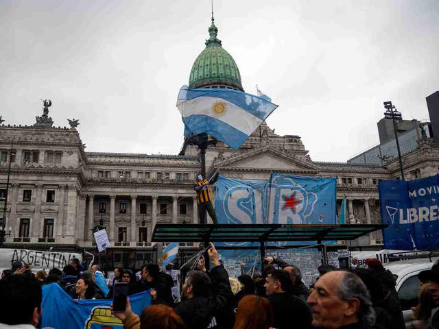Un fallo de la Corte Suprema vuelve a habilitar la compra de tierras a extranjeros