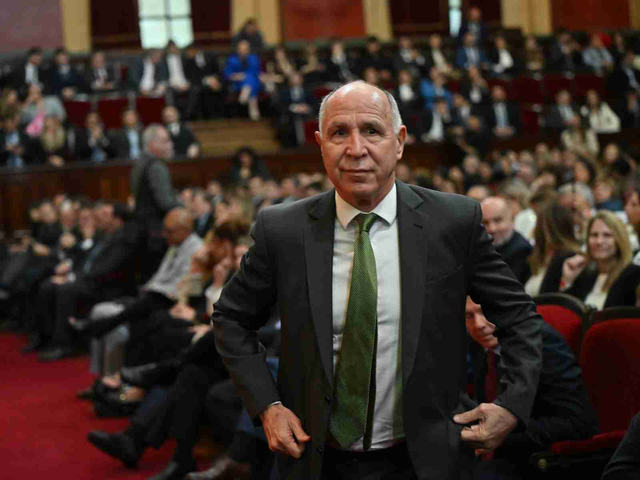 Lorenzetti defendió el fallo sobre la Ley de Tierras, criticó el “humo digital” de las redes y aseguró que la Corte no se deja presionar