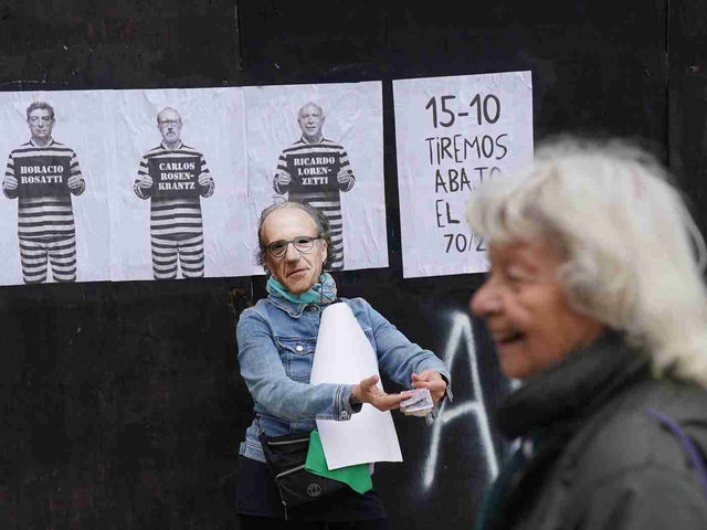 El furioso zigzag de la Corte descoloca a los políticos y abre un abismo de dudas para los inversores