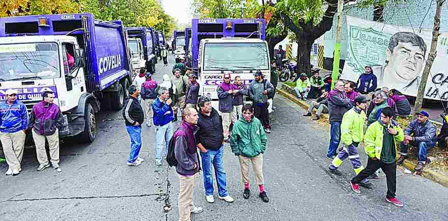 Covelia, la empresa ligada a los Moyano, puso un pie en el negocio de la basura en Panamá