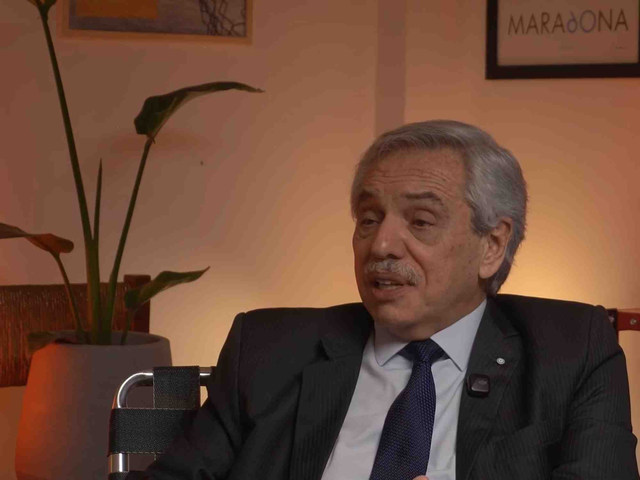 Alberto Fernández dijo que si le hacía caso a Cristina Kirchner “hubiera estallado la economía y Argentina en mil pedazos”