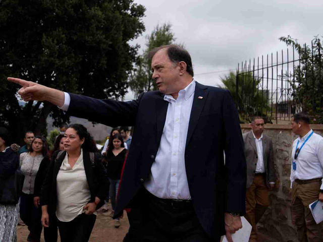 “Está cada vez más loco”: un ministro de Chile lanzó un exabrupto contra Milei y tuvo que pedir disculpas