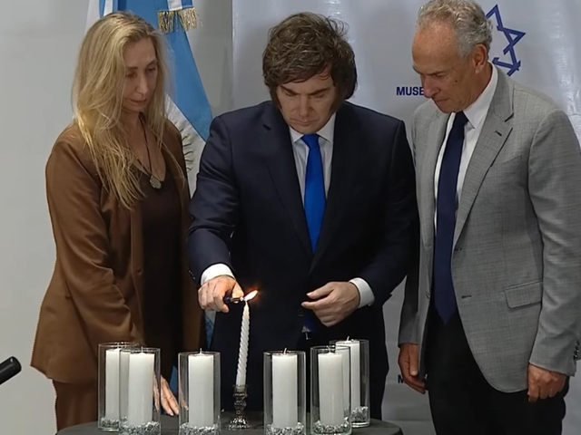 Milei volvió a condenar el antisemitismo y lo asoció a la izquierda y al terrorismo islámico