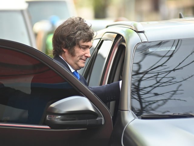 En clave electoral el Gobierno anunció beneficios y descuentos para las compras de los jubilados