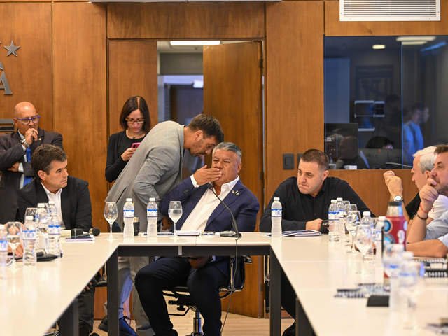 Nueva denuncia de ARCA contra Claudio Tapia y Pablo Toviggino por el uso de facturas truchas y de proveedores inexistentes