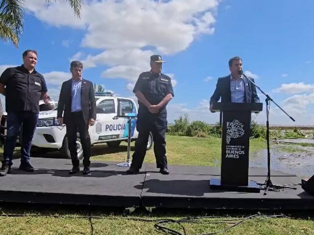 En un acto al lado de Kicillof, el intendente de San Isidro reclamó que le saquen los celulares a la “Banda del Millón” en las cárceles bonaerenses