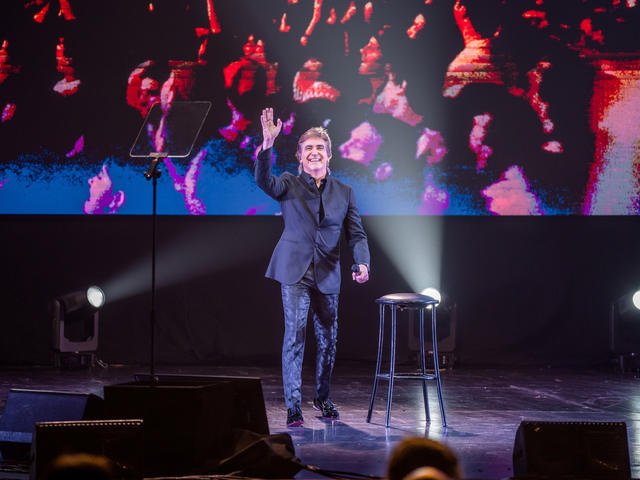 Una nueva encuesta electoral midió para 2027 e incluyó a Dante Gebel, el pastor que se rodea de famosos