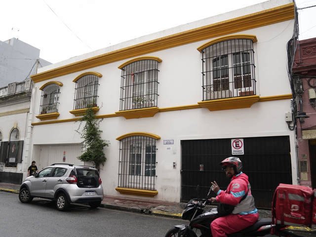 ANDIS: la casona donde Calvete direccionaba licitaciones, vinculada a Boudou y donde mujeres bailaban en un caño