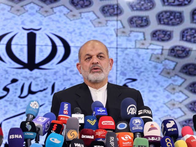 Estados Unidos lanzó una recompensa de US$ 10 millones por otros cinco funcionarios de Irán: uno está acusado por el atentado a la AMIA