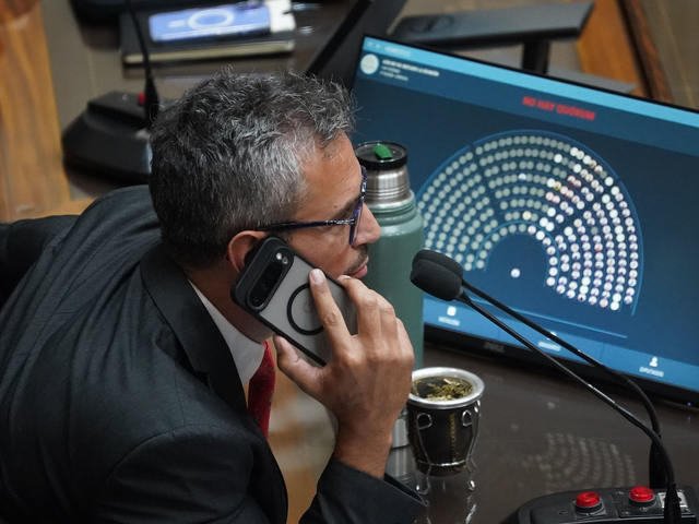 Se tensa la relación entre el PRO y la LLA por el manejo de una bicameral clave para el Gobierno