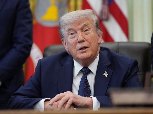 Reuters asegura que Trump evalúa quitar el apoyo al Reino Unido por Malvinas y hubo una fuerte reacción en Gran Bretaña
