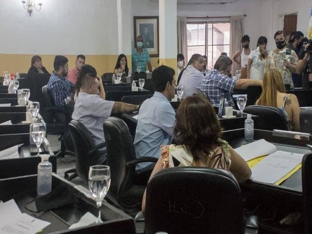 Libertarios reclaman a Kicillof que se pronuncie por los incidentes en José C Paz para “no ser cómplice de Ishii y su patota municipal”