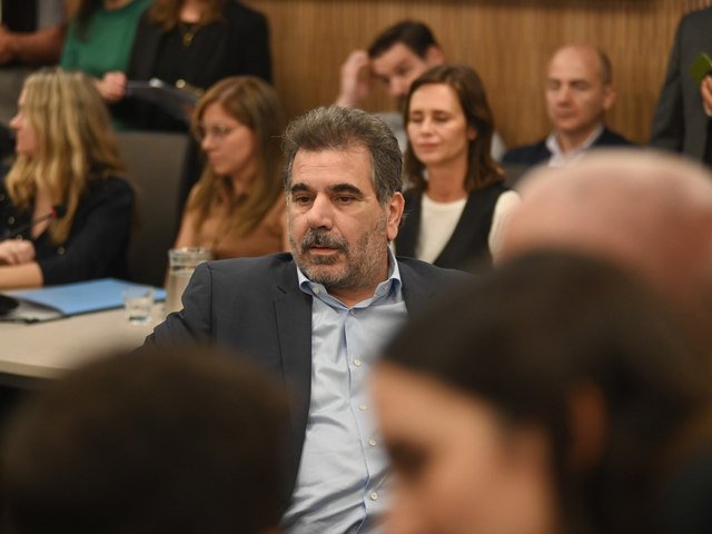En medio del debate por la reforma laboral, el PRO vuelve a reclamar por las billeteras virtuales: “Cada persona debe decidir cómo cobra su salario”