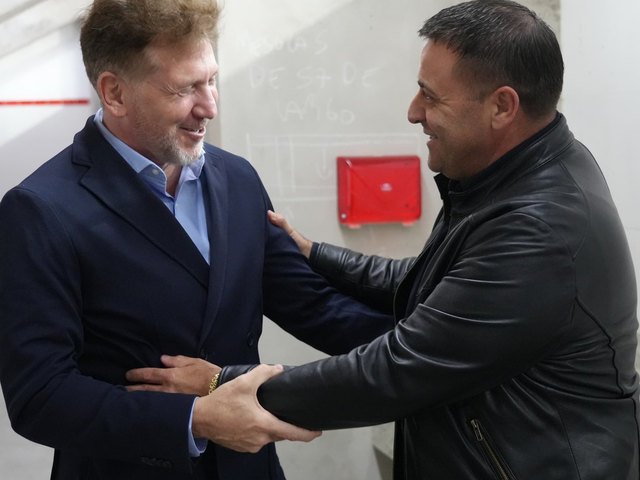 Descubren un plazo fijo de U$S 2 millones, facturas para la AFA y campos, entre otras 12 operaciones sospechosas de firmas vinculadas a Pablo Toviggino