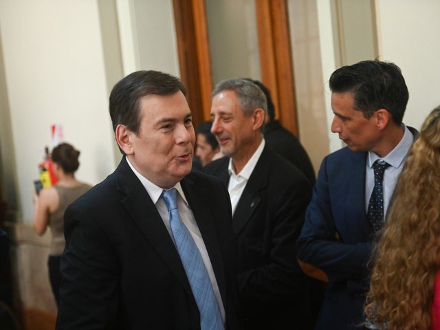 Otro golpe para los K, Zamora tendrá su propio bloque en el Senado y jugaría por fuera del peronismo